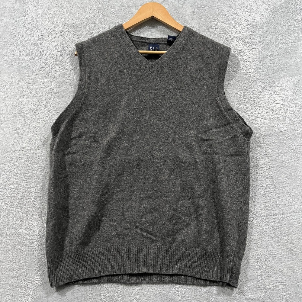 GAP Vintage Sweater Vest Mens XL Gray Lambswool V Neck Classic‎ Pullover Vintage